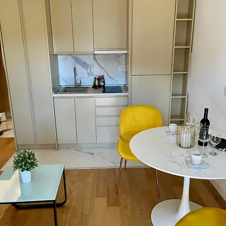 Balkan,sunny, Cozy, New דירה זלאטיבור